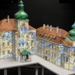 Mapping 3D, prezentowany jest na trójwymiarowej makiecie iłowskiego pałacu